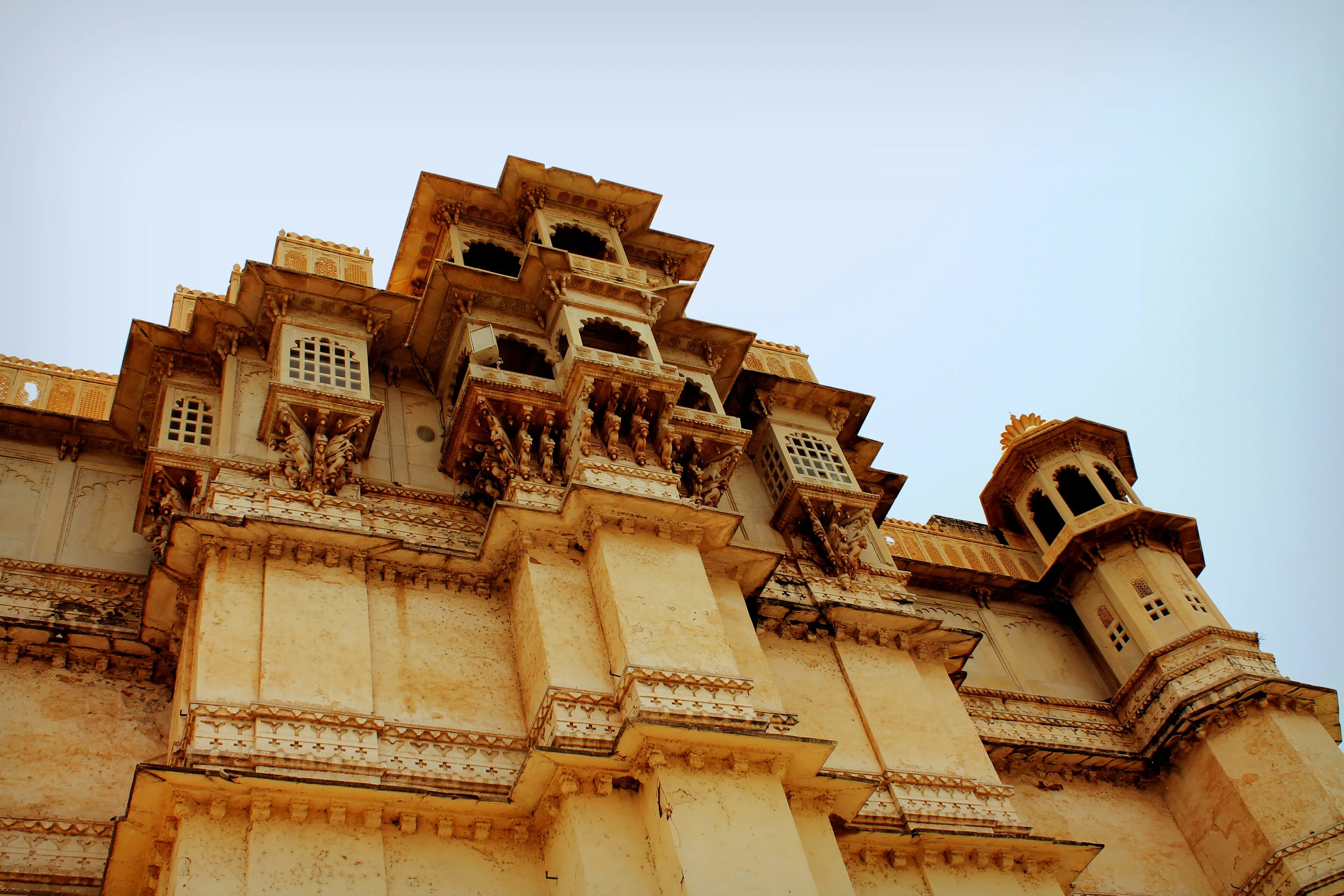 Sunset over the City Palace and lakes of Udaipur, Rajasthan
